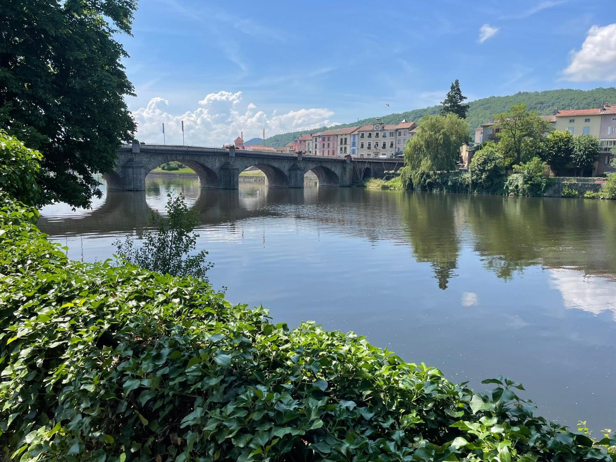 فيلا La Brivoise - Maison Calme Et Cosy , Wifi, A 5Min Du Puy Brives-Charensac المظهر الخارجي الصورة